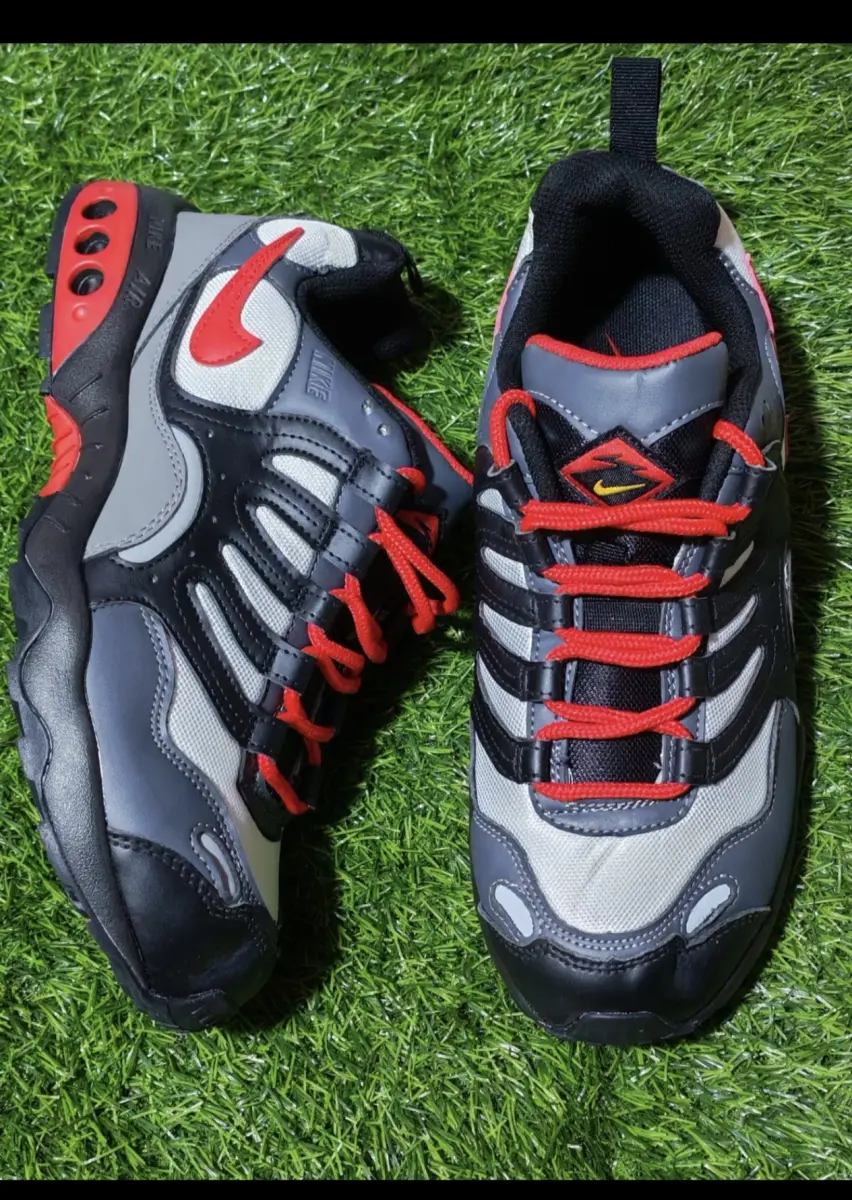 NIKE AIR TERRA HUMARA