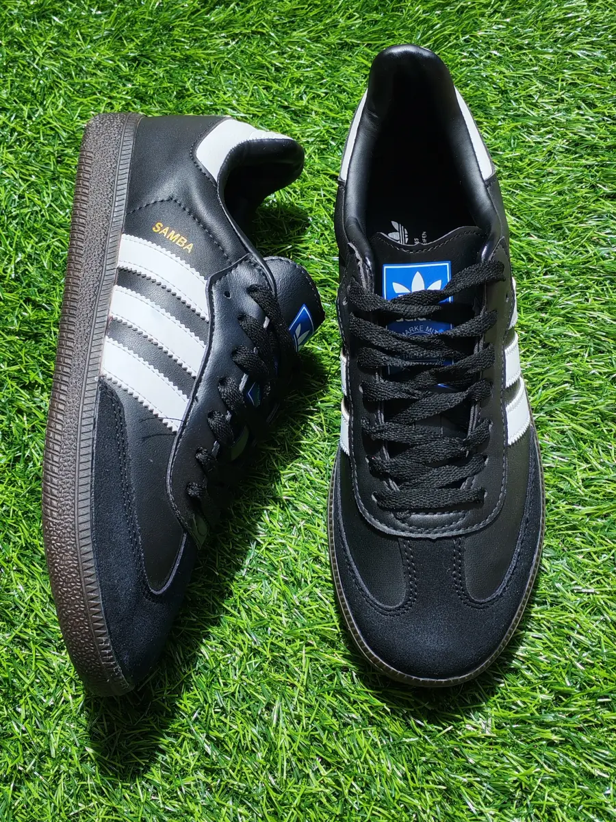 Adidas samba➛𝚃𝙰𝙻𝙻𝙰:40➛𝙲𝙼 :25