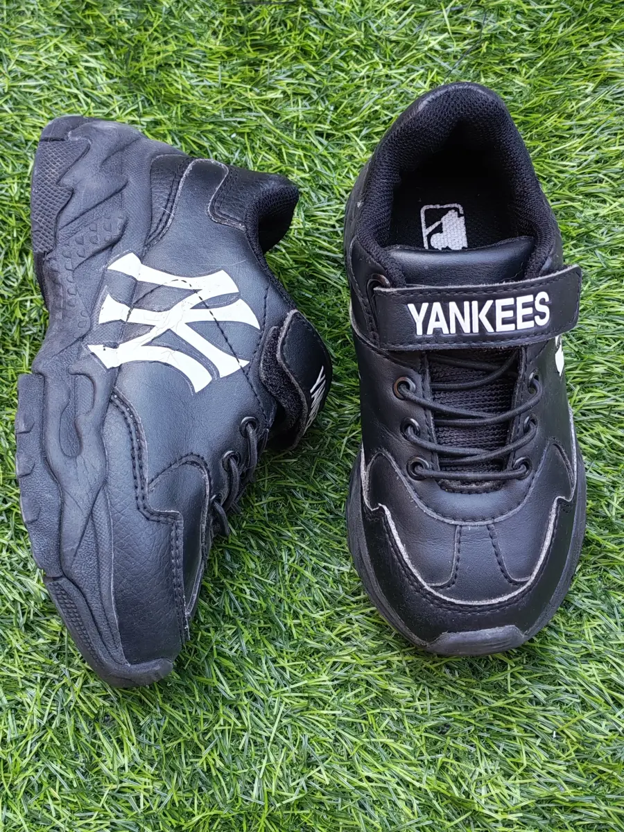 MLB YANKEES ➛Talla :28.5 ➛cm:18