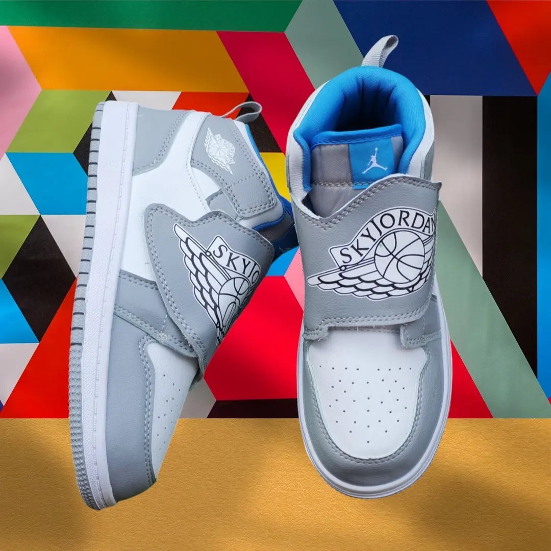 Nike sky jordan1 ➛Talla :35 ➛cm:22