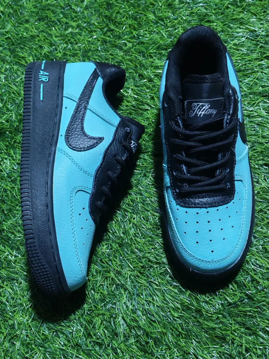 Nike air force ➛𝚃𝙰𝙻𝙻𝙰: 33➛ 𝙲𝙼 : 20. 5